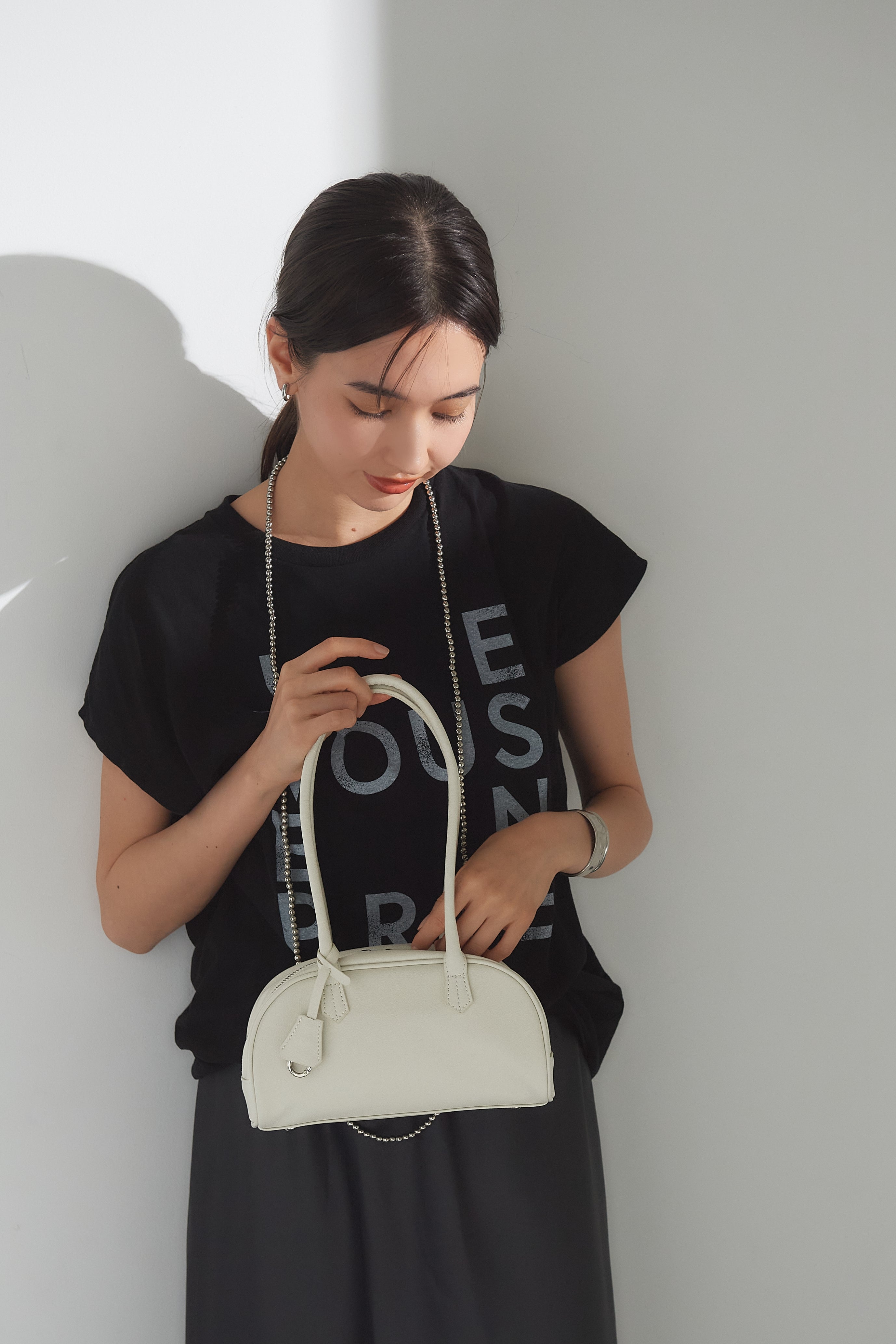 国産アップルレザー製「Apple Half-moon Boston Bag」| LOVST TOKYO