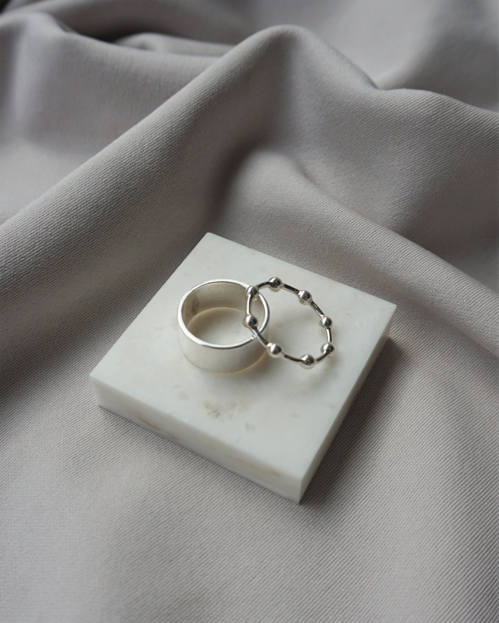 LOYTO STORE｜【NINA&JULES(ニナ・エ・ジュール)】オービットリング