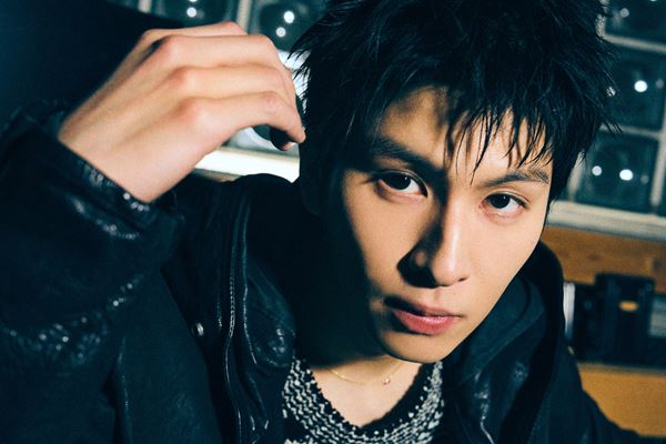 長谷川慎がスタイルブック『melt』に込めた自分らしさ「完璧じゃないし