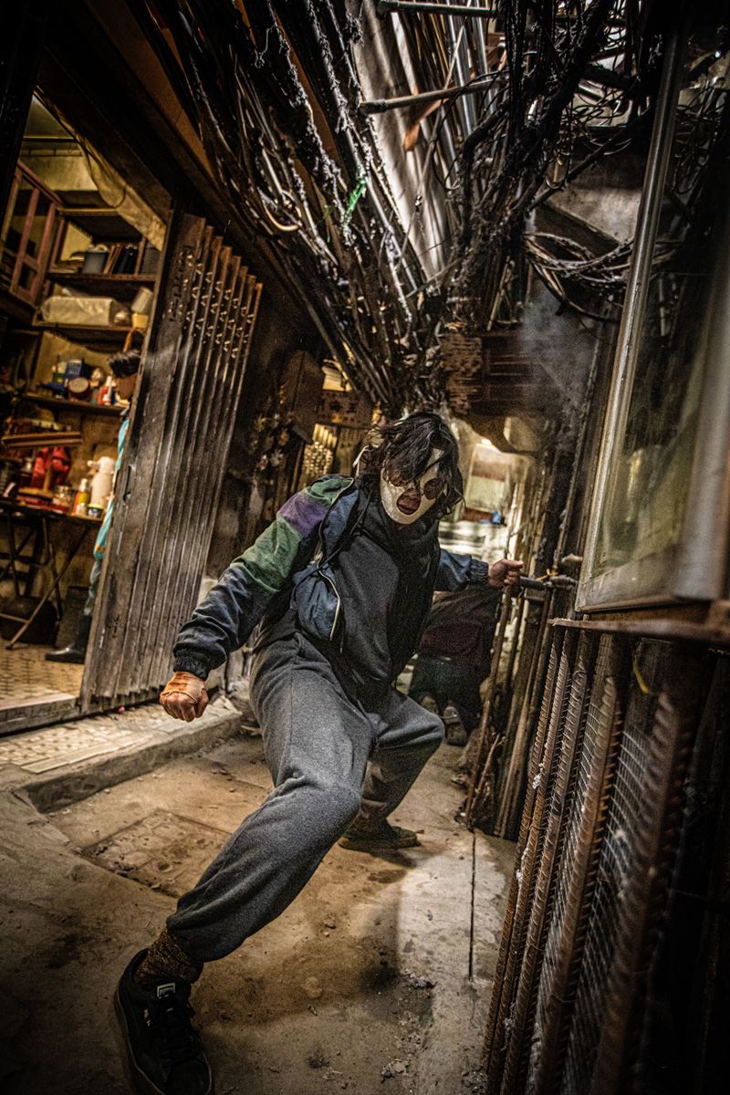 トワイライト・ウォリアーズ 決戦！九龍城砦』激闘を見せる城砦4人組の