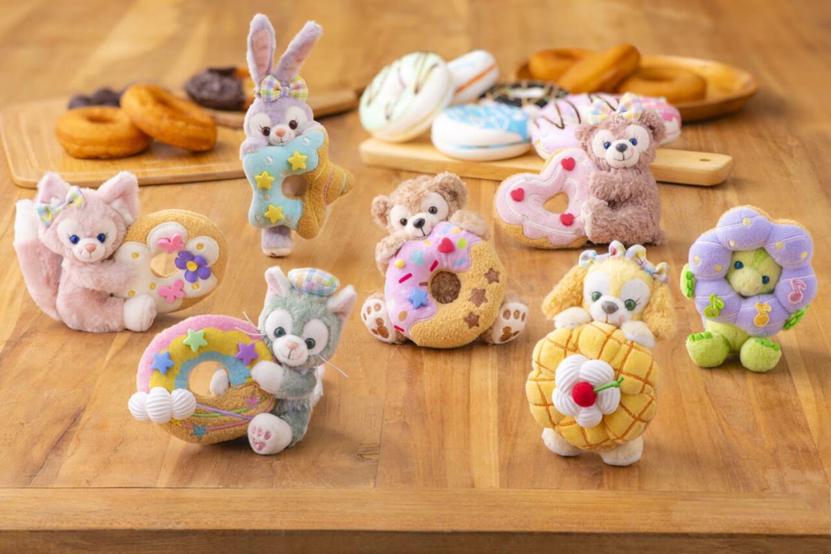 ダッフィー最新ぬいグッズ」が可愛すぎる！ ぬいぐるみバッジには