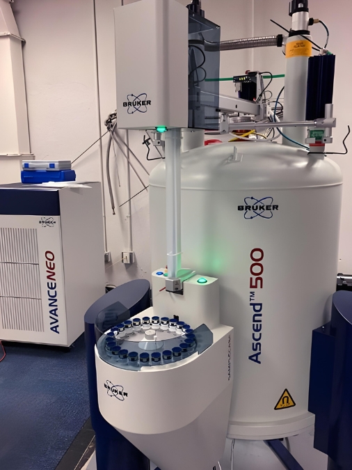 Bruker Avance NEO 500 MHz - Lumigen Instrument Center