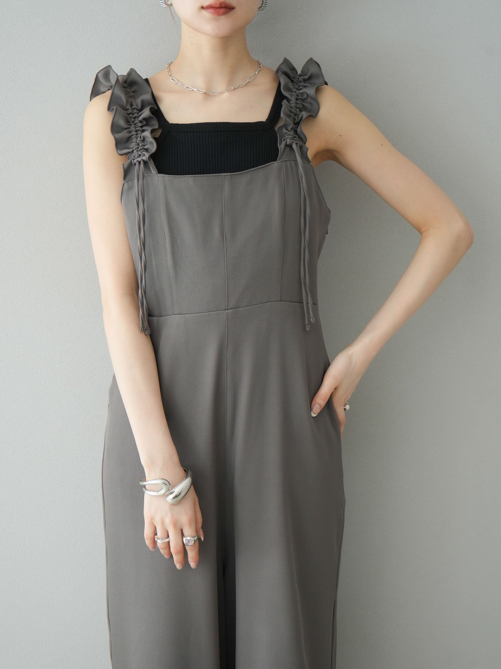 リラックスフリルオールインワン(RIELLE RICHE) リラックスフリル