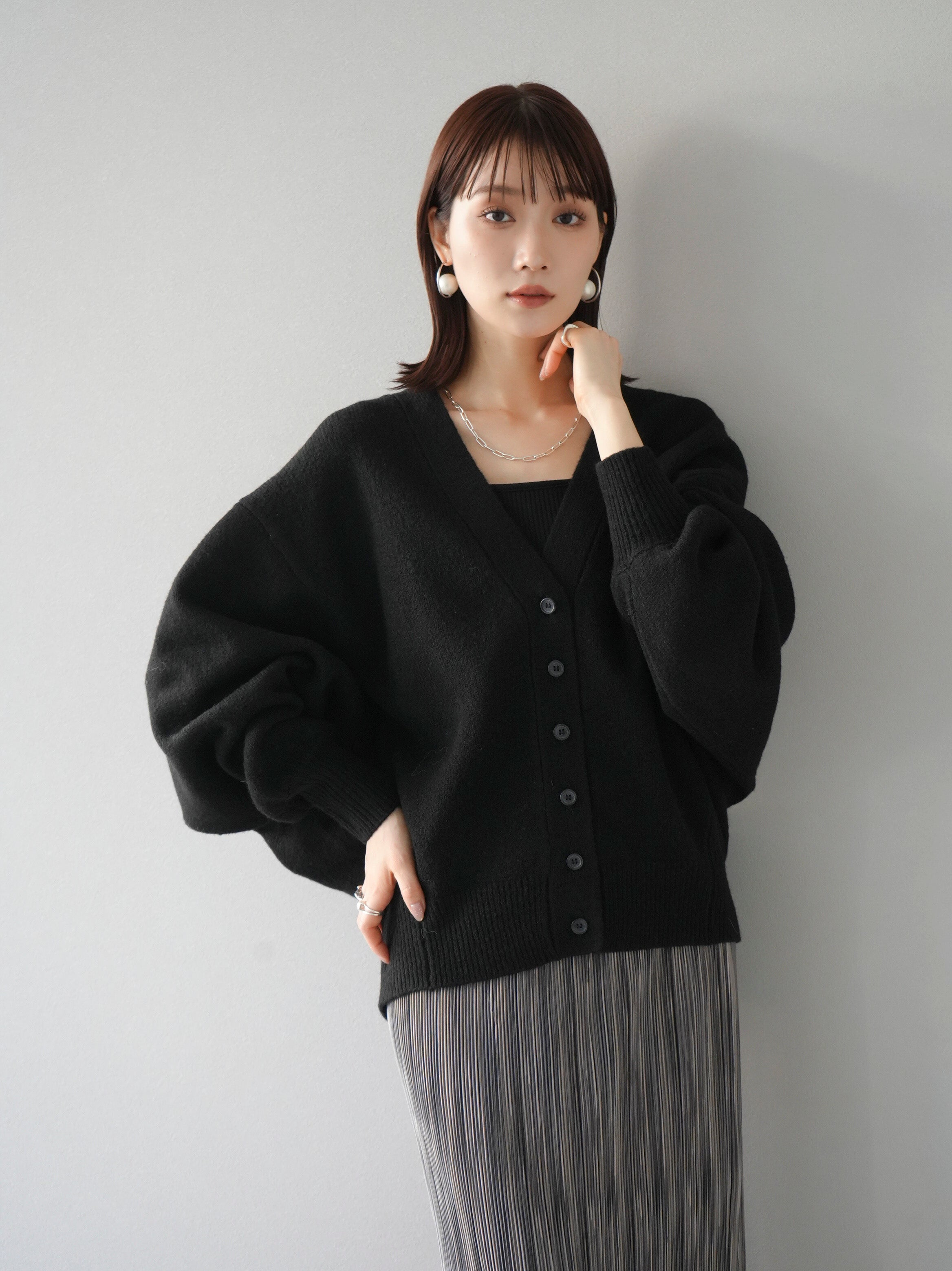 予約]ドルマンニットカーディガン/ブラック – Lumier