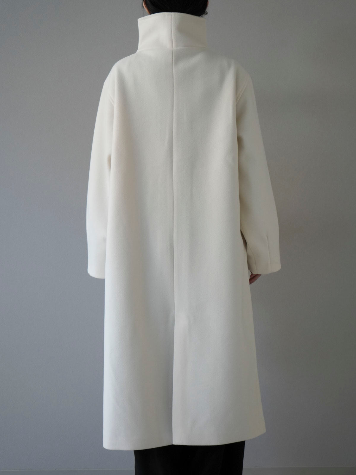 予約]ウールタッチビッグスタンドロングコート/アイボリー – Lumier
