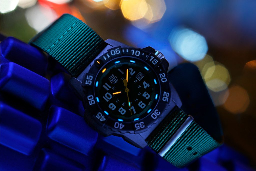 NAVY SEAL 3500 SERIESに新色登場！ | Luminox ルミノックス公式サイト
