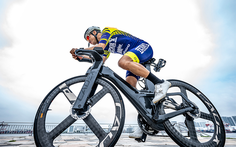 CADEX TRI】ロング世界最強バイク「実戦力の証明」 - LUMINA Webマガジン