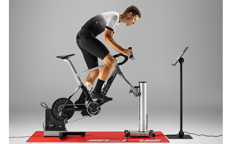 ELITE】使いやすさと高機能の両立「RIVO with ZWIFT COG and CLICK