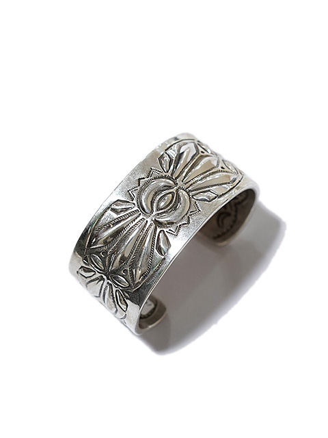 RAY ADAKAI（レイアダカイ） 】 ダブルスタンプシルバーバングル - Lua