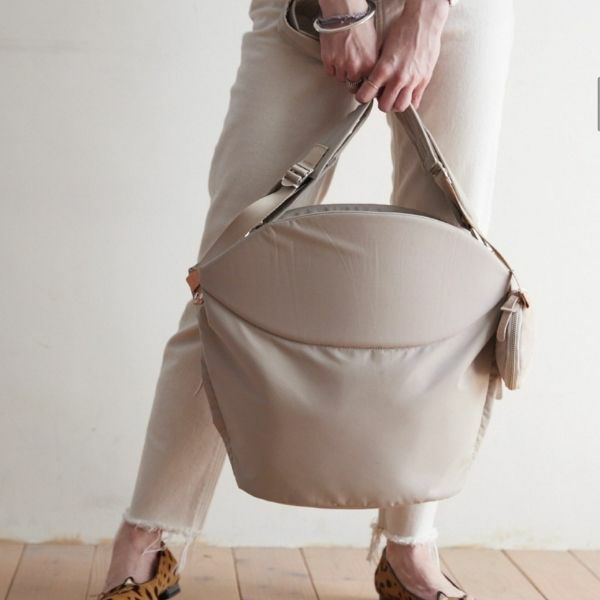 ノルン(N/ORN)抱っこ紐バッグ(日本製)【ベージュ】ヒップシートになる