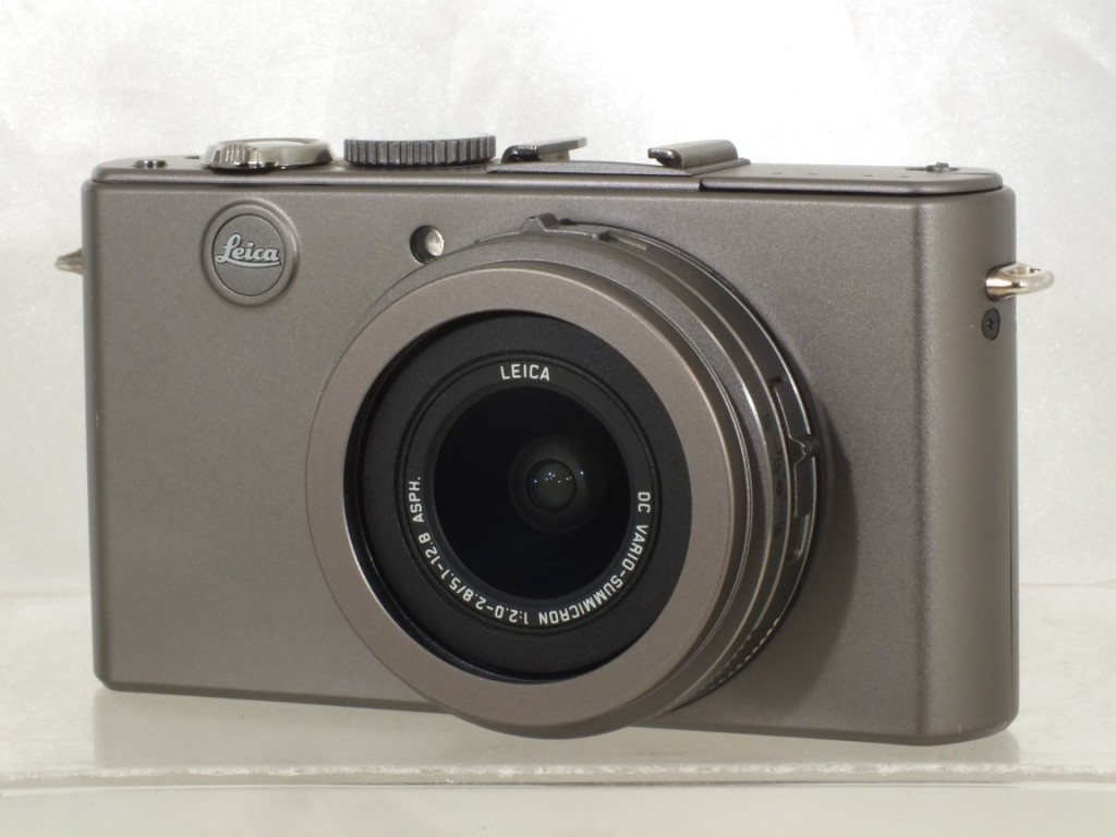 LEICA(ライカ) D-LUX4 チタン | 新宿の稀少中古カメラ・フィルムカメラ