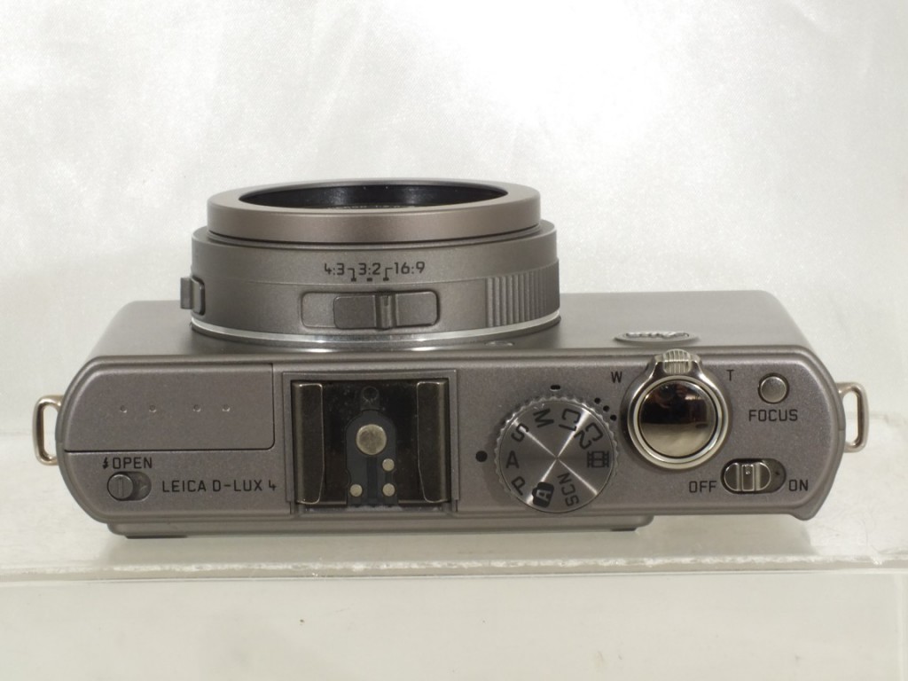 LEICA(ライカ) D-LUX4 チタン | 新宿の稀少中古カメラ・フィルムカメラ