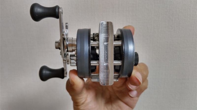 インプレ】ABU アンバサダー 150 Plus【1500Cの廉価版？中身はほぼ同じ