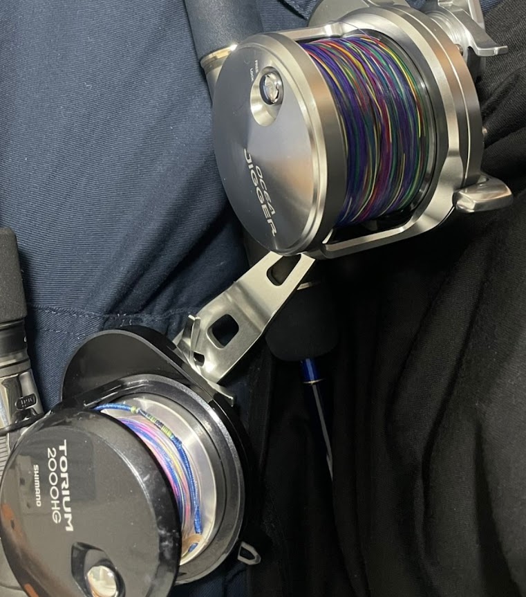 シマノ]トリウムをインプレ！カスタムは？左ハンドルがない？｜ルアー