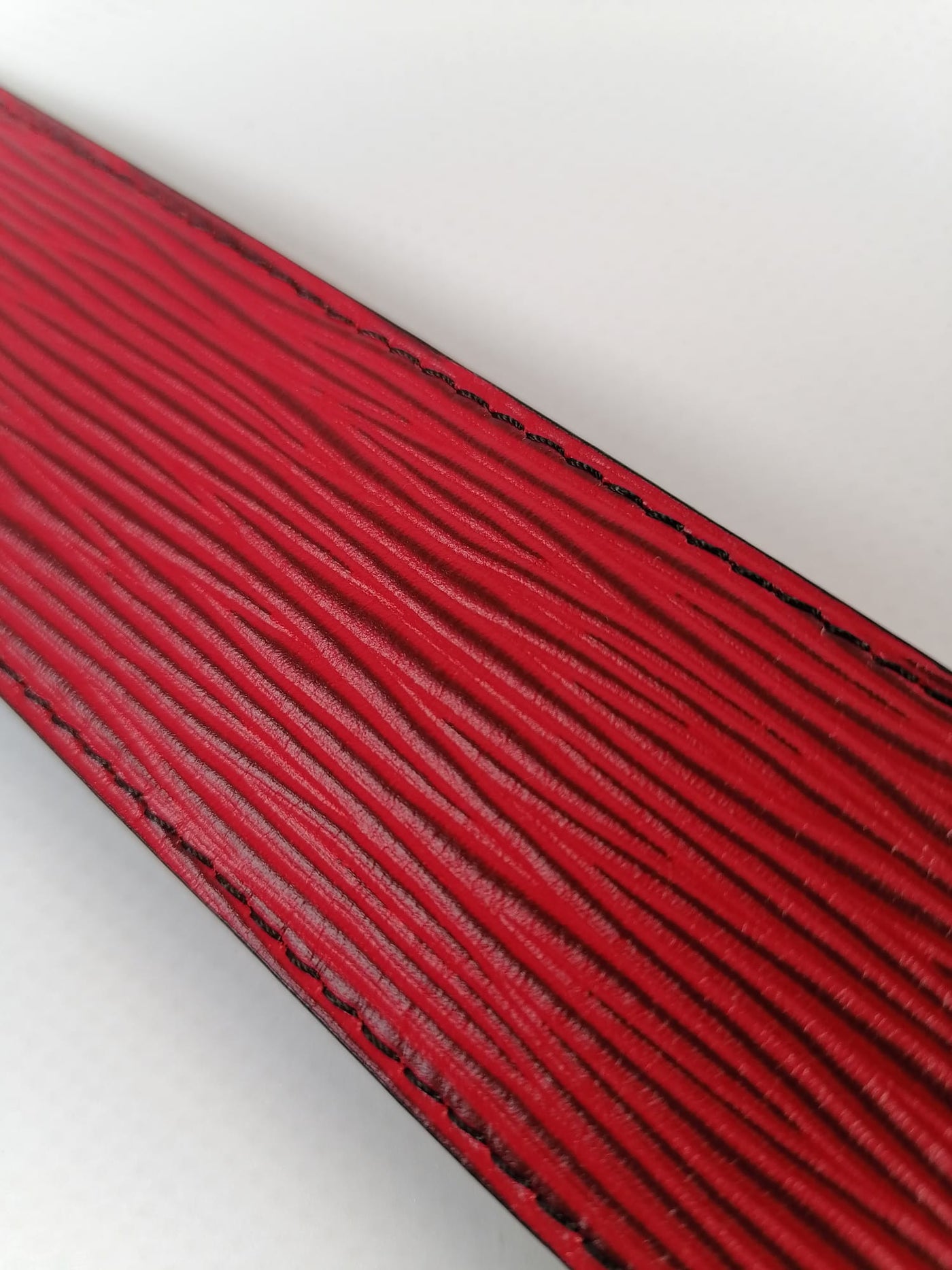 Louis Vuitton Men's Leather Bi-Color Monogram LV Initiales