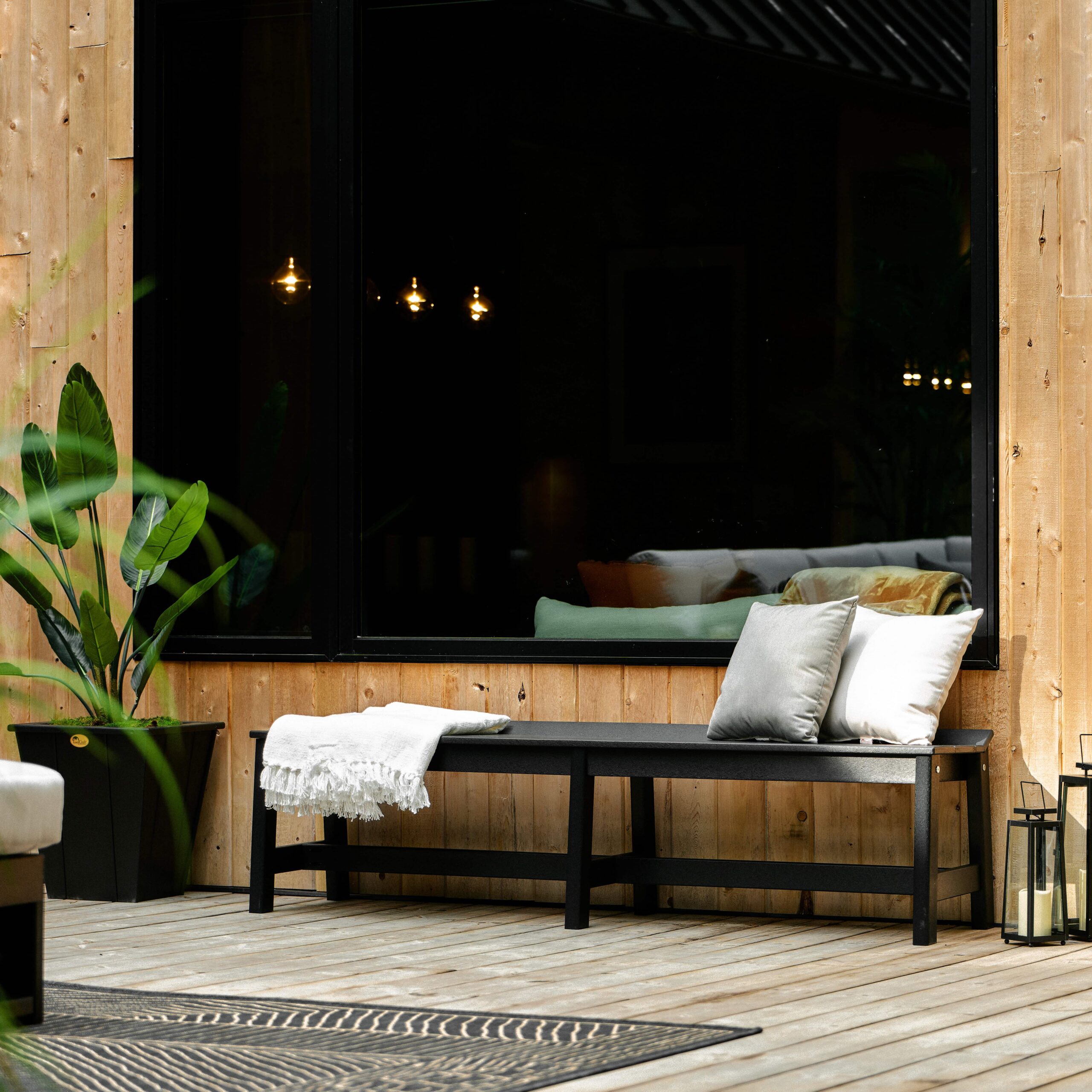 Café Dining Bench (72