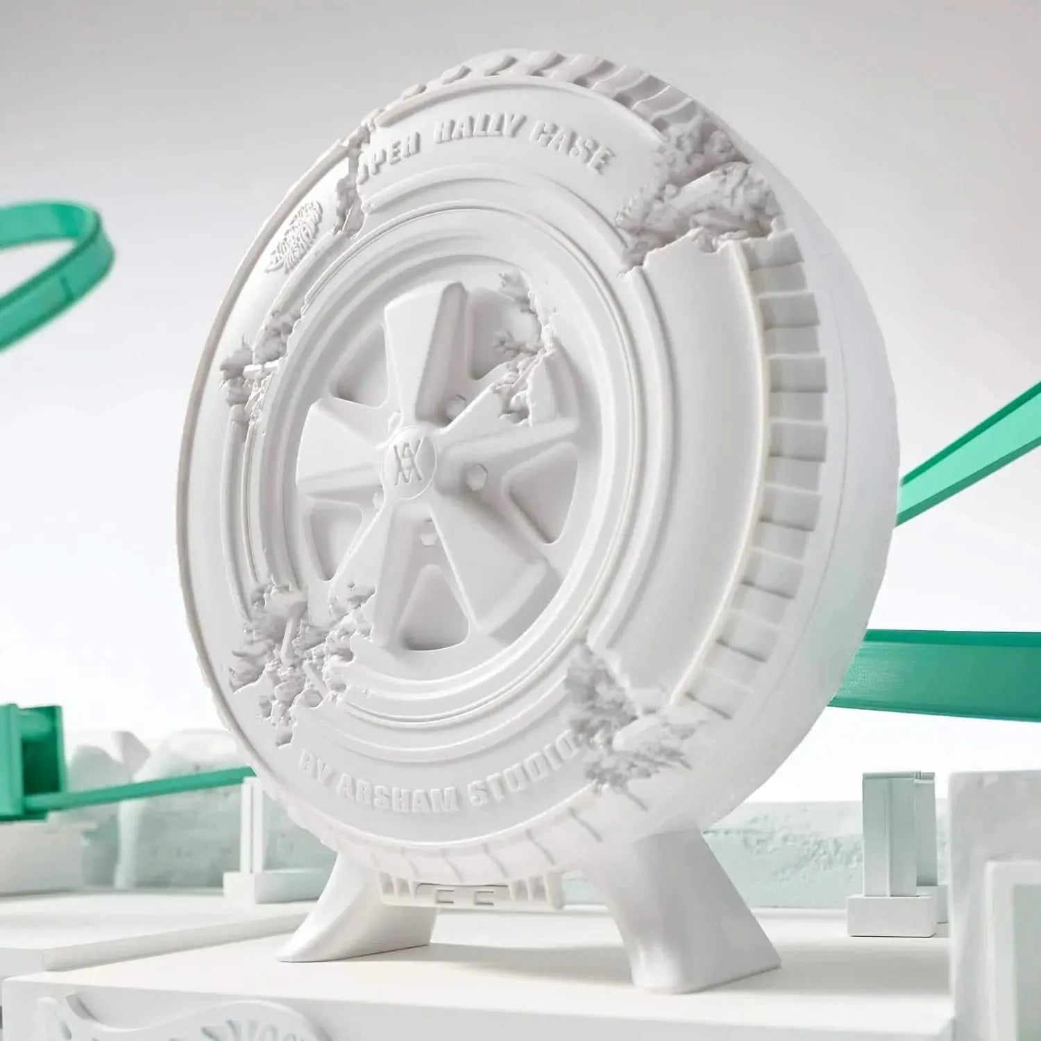 Daniel Arsham, Porsche 930 et Rally Case, 2023- LYNART STORE