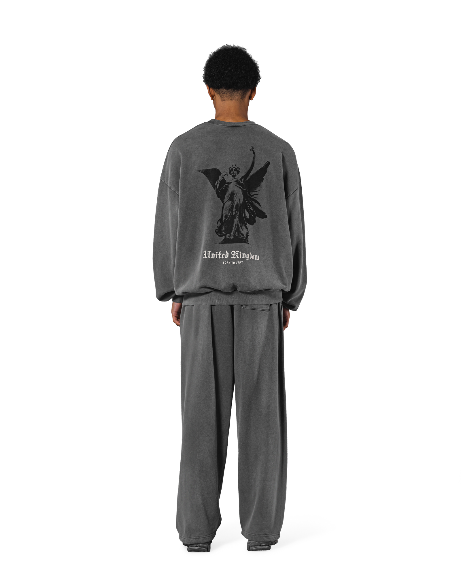 0003s_0001s_0003s_0000_Backgro