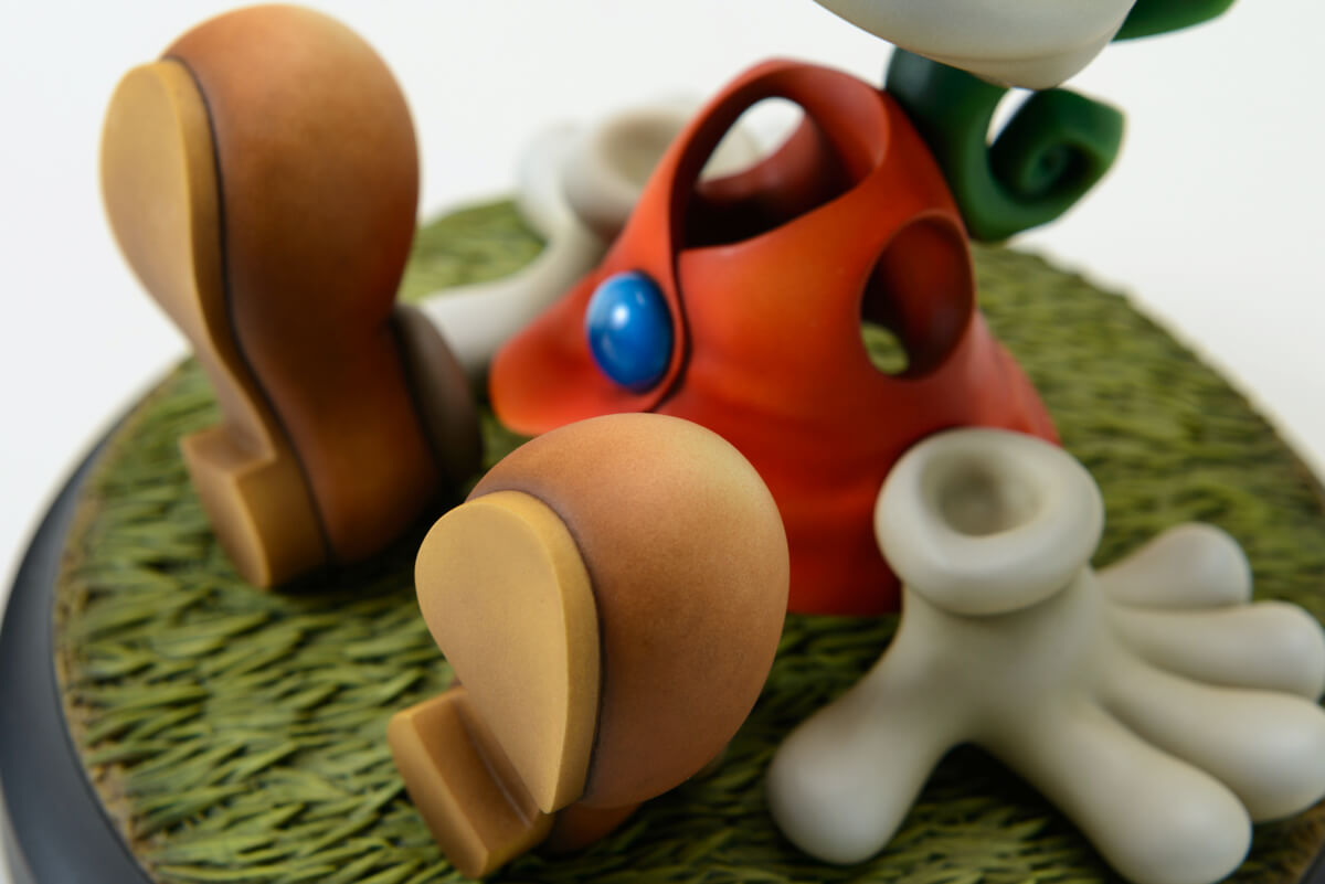 moon/ 透明の少年フィギュア』by MAMEGYORAI