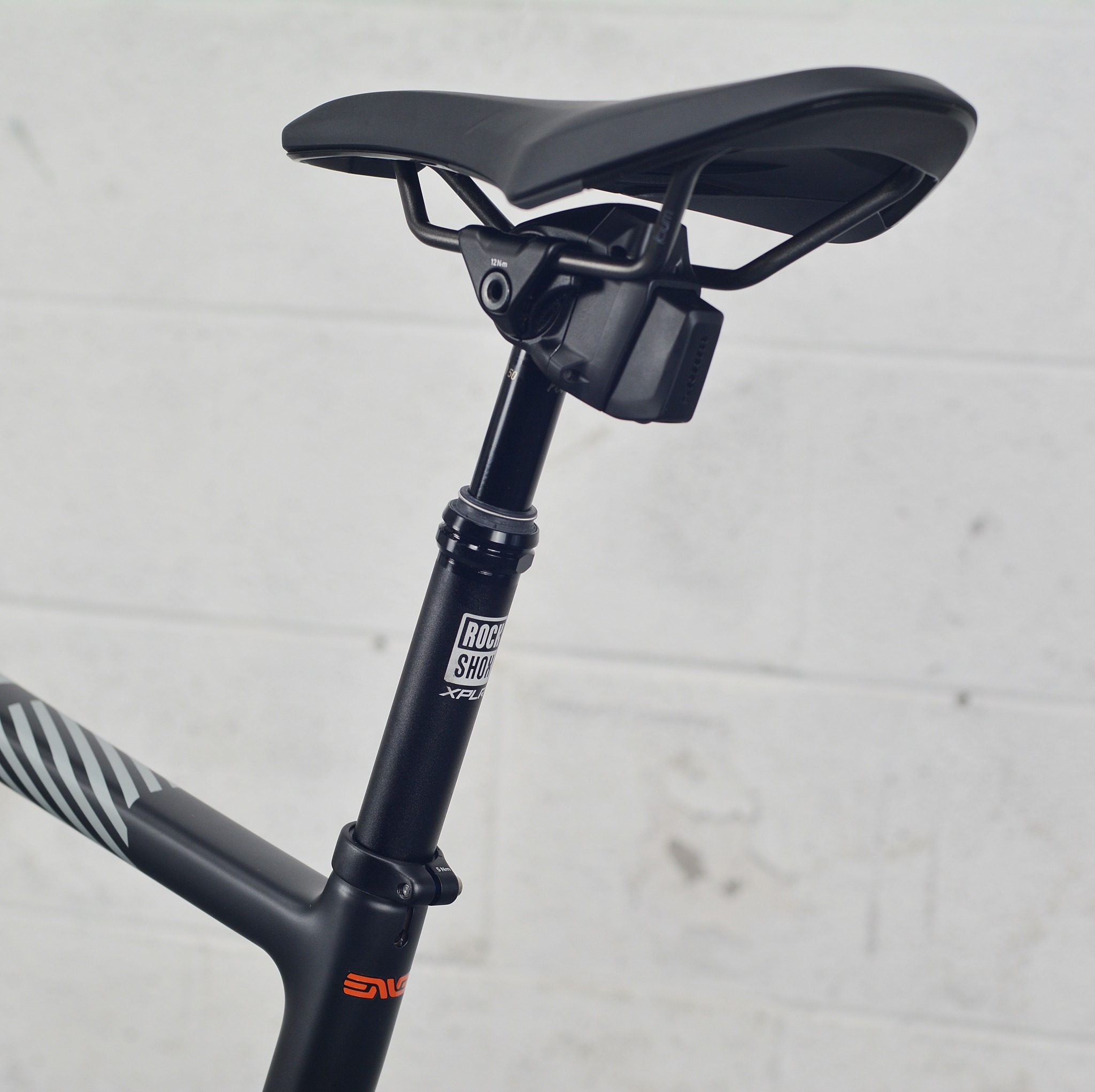 Reverb AXS XPLR | ROCKSHOX | 株式会社Many'S メニーズ