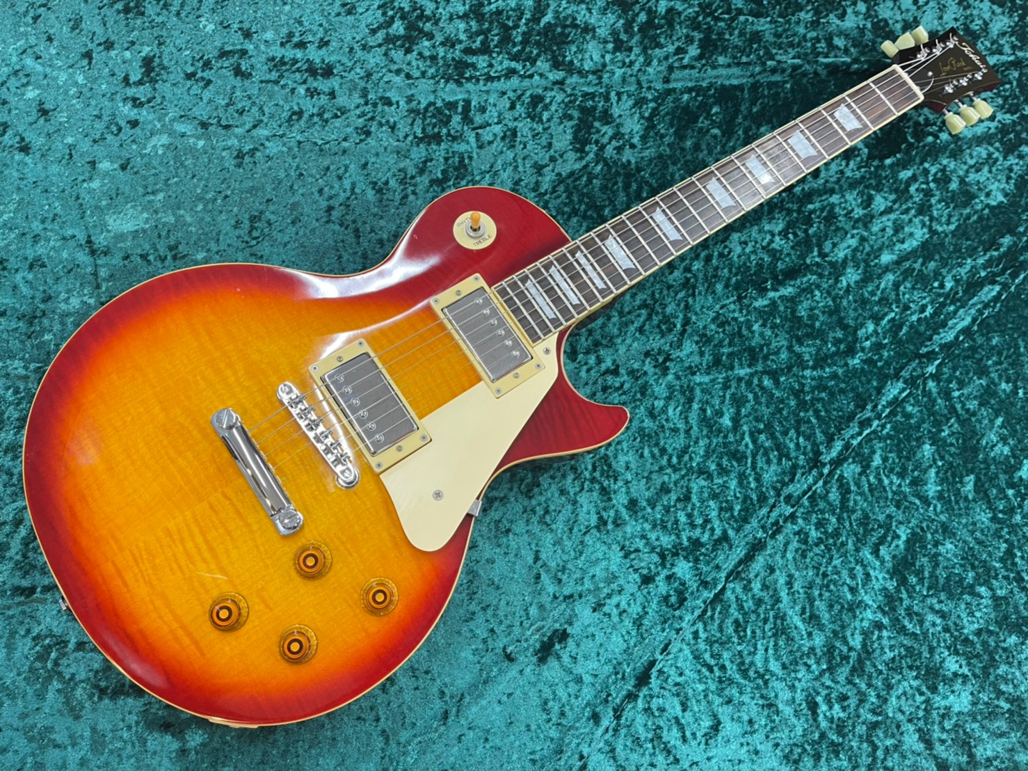楽器】入荷情報です！◇Epiphone Les Paul Custom Pro 等々□レス