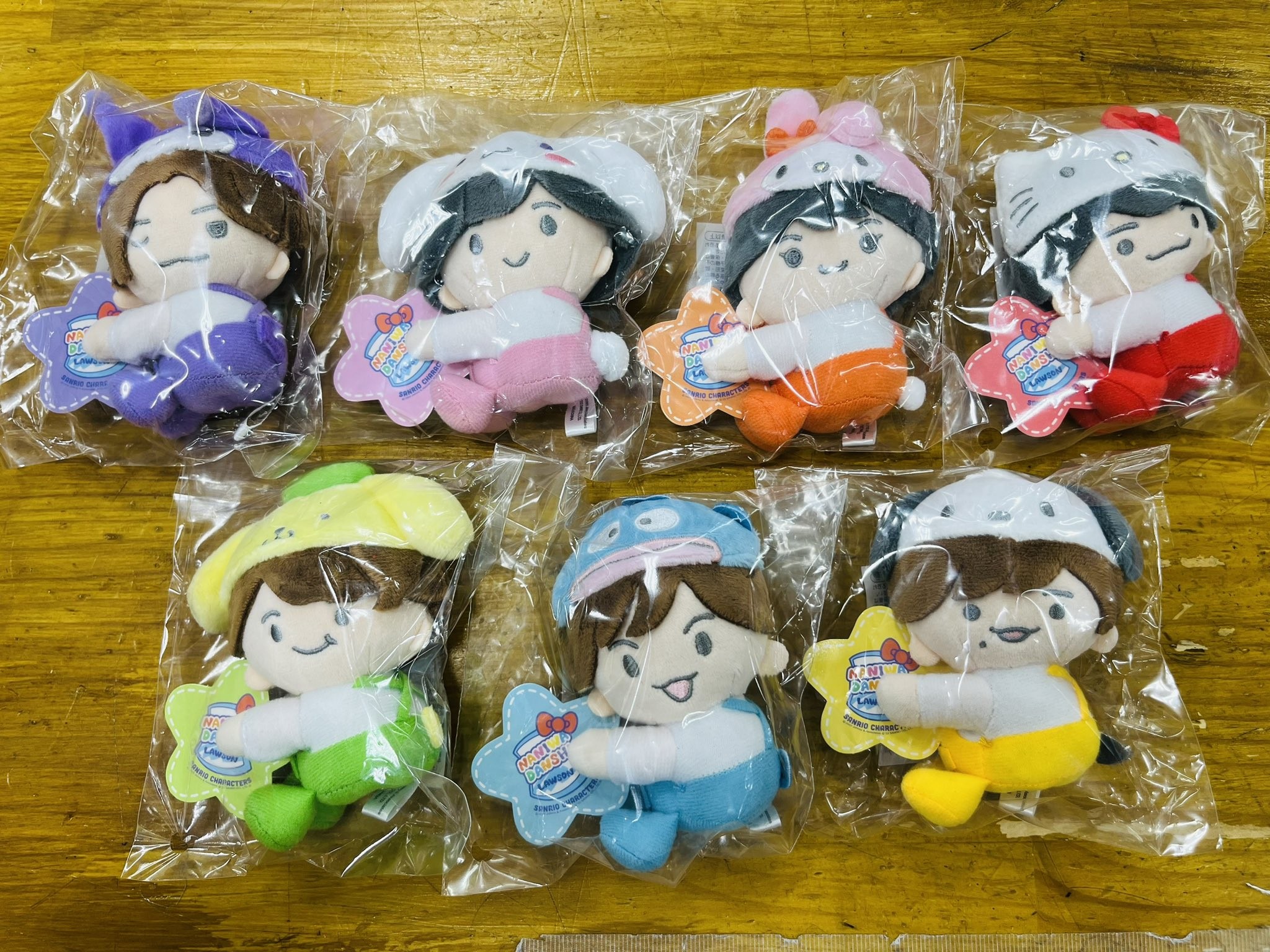 □アーティストグッズ買取情報です！◇なにわ男子 サンリオコラボ