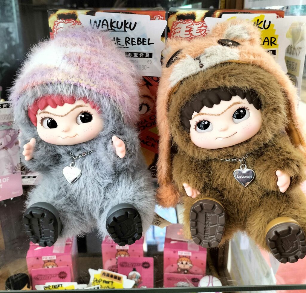 ラブブに引き続き今、人気の商品、WAKUKU(ワクク)が 入荷しました