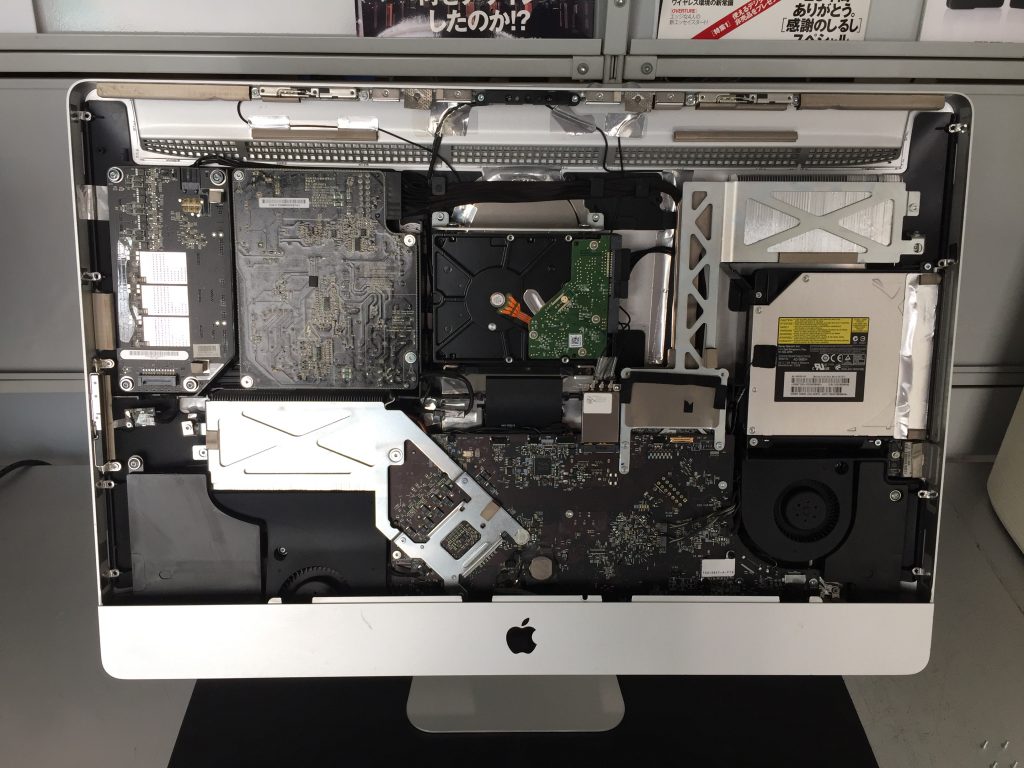 突然液晶が真っ暗になる】iMac Mid2011 のインバーター修理！ | Mac