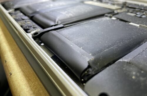 Mac買取専門店が教える！MacBookのバッテリーが膨らむ原因と対処方法7