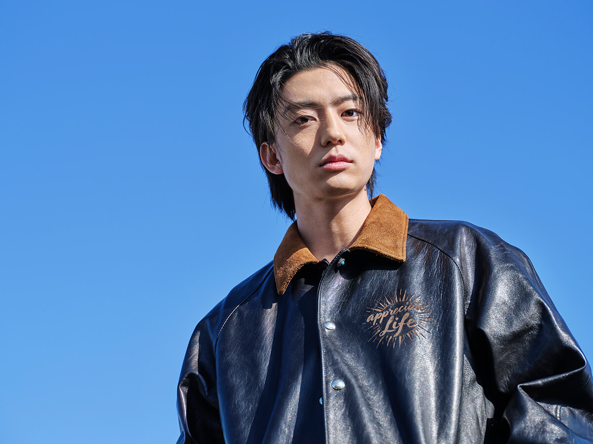 伊藤健太郎の、「唯一無二の革ジャン」が完成。｜Fashion