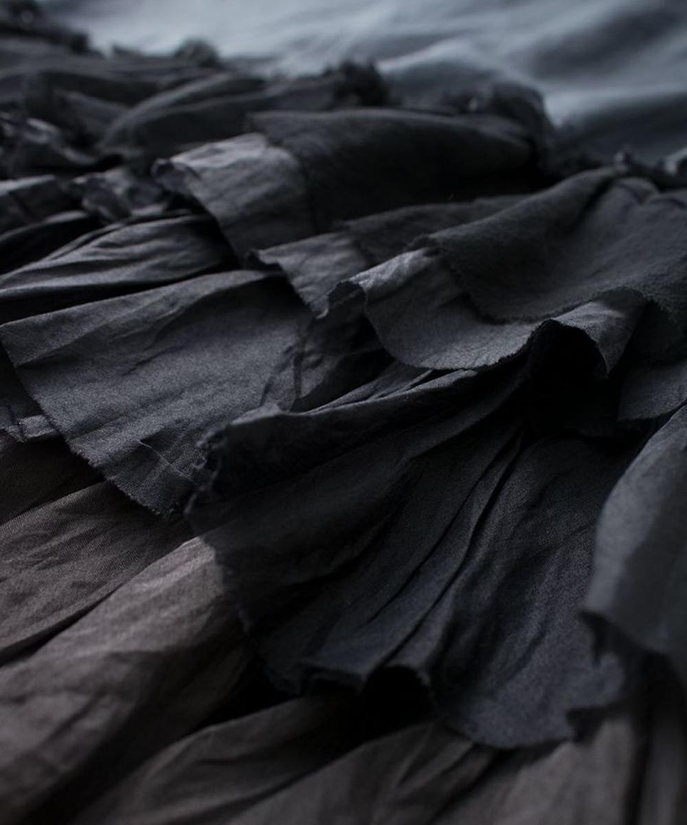 dosaラッフルスカート/ruffule skirt midnightドーサ | マドリガル公式