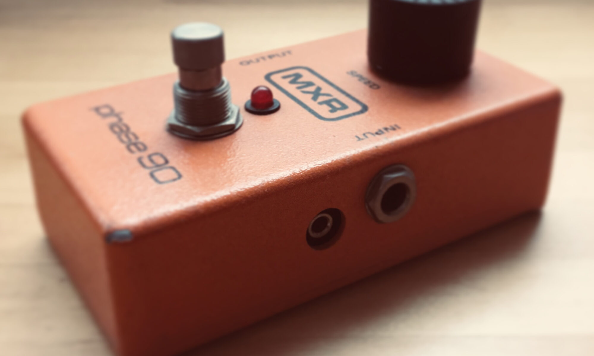 MXR Phase 90 レビュー｜フェイザーの使い方・原理・名曲の揺れを作る