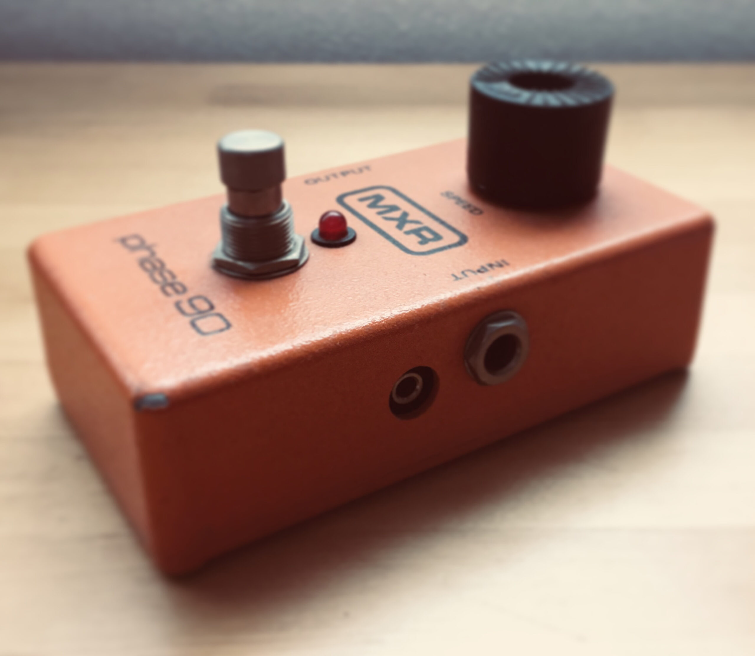MXR Phase 90 レビュー｜フェイザーの使い方・原理・名曲の揺れを作る