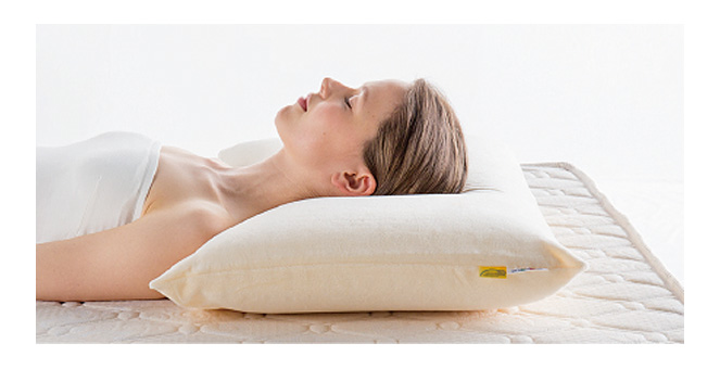 ピロー グランデ 〜マニフレックスの枕で肩こり改善 - マニフレックス