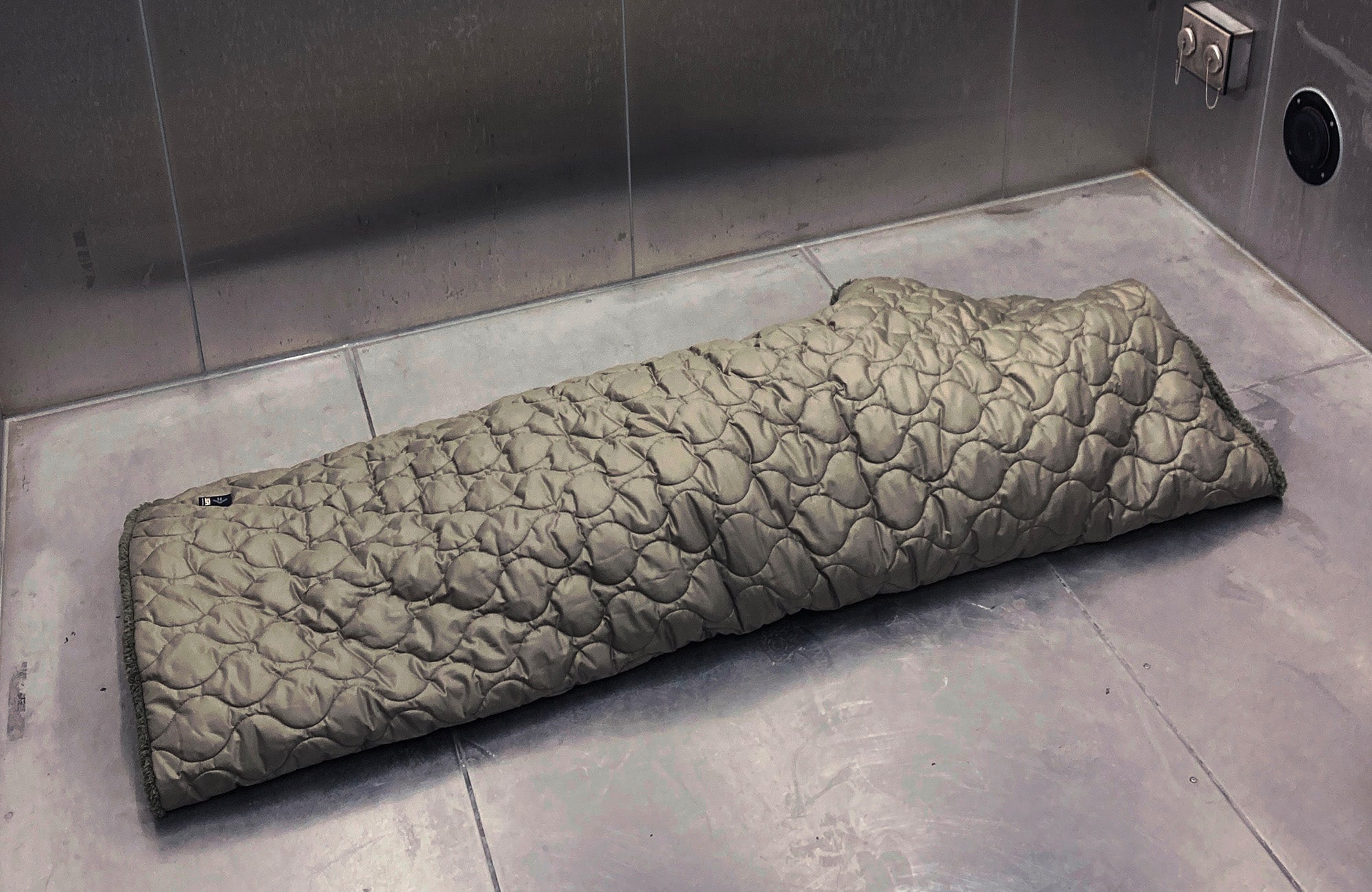 LUGH 魔法瓶ブランケット Sサイズ (新6層/ グラフェン)｜LUGH公式