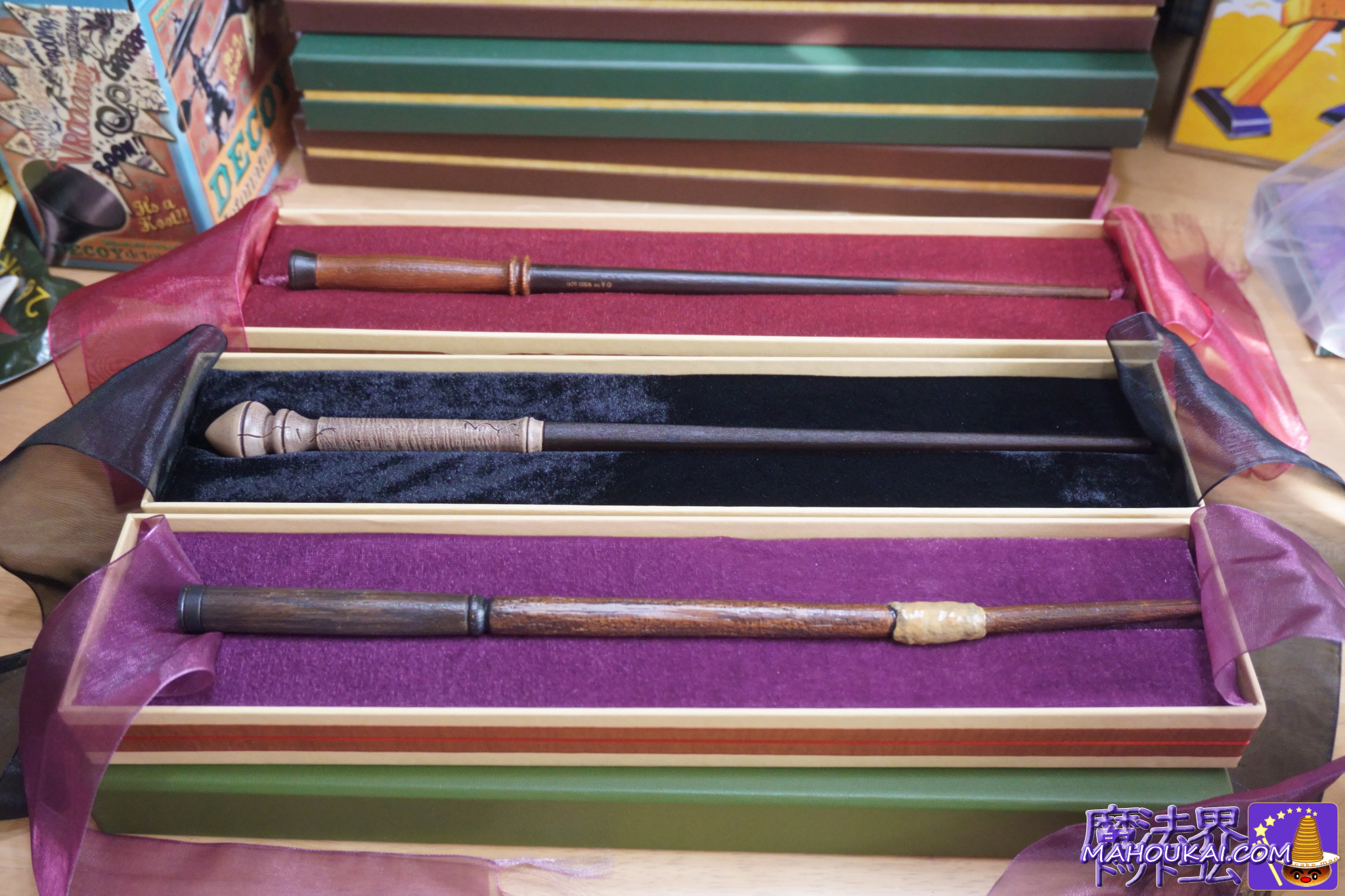 ハリー、ロン、ハーマイオニーの初期デザインの杖レプリカグッズ