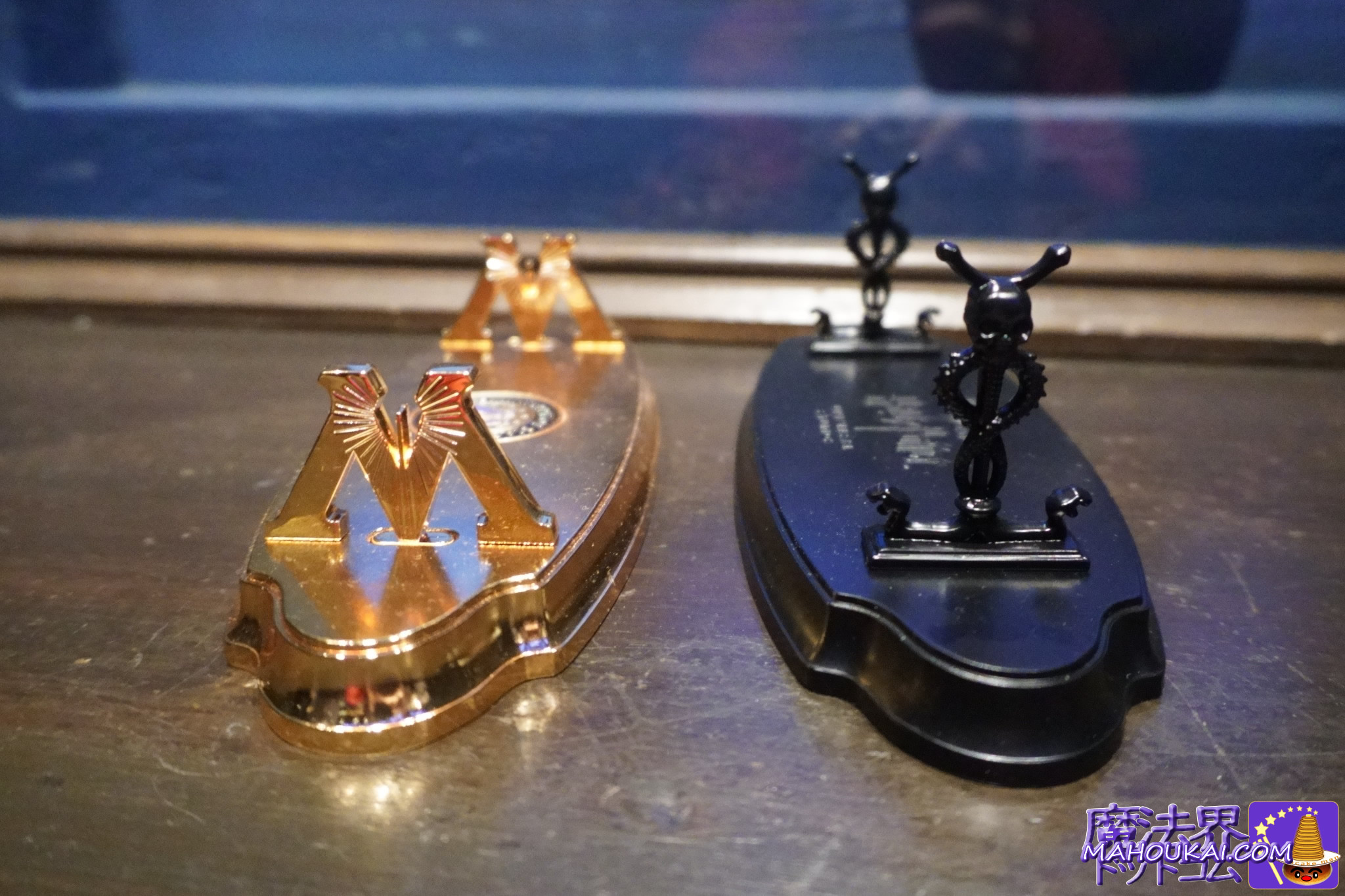 USJ新商品】光るラブポーション、杖スタンド「魔法省」「闇の魔術」etc