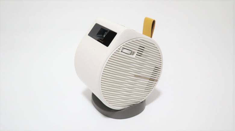 BenQ GV11をレビュー！135度角度調整機能がついて天井投影ができる