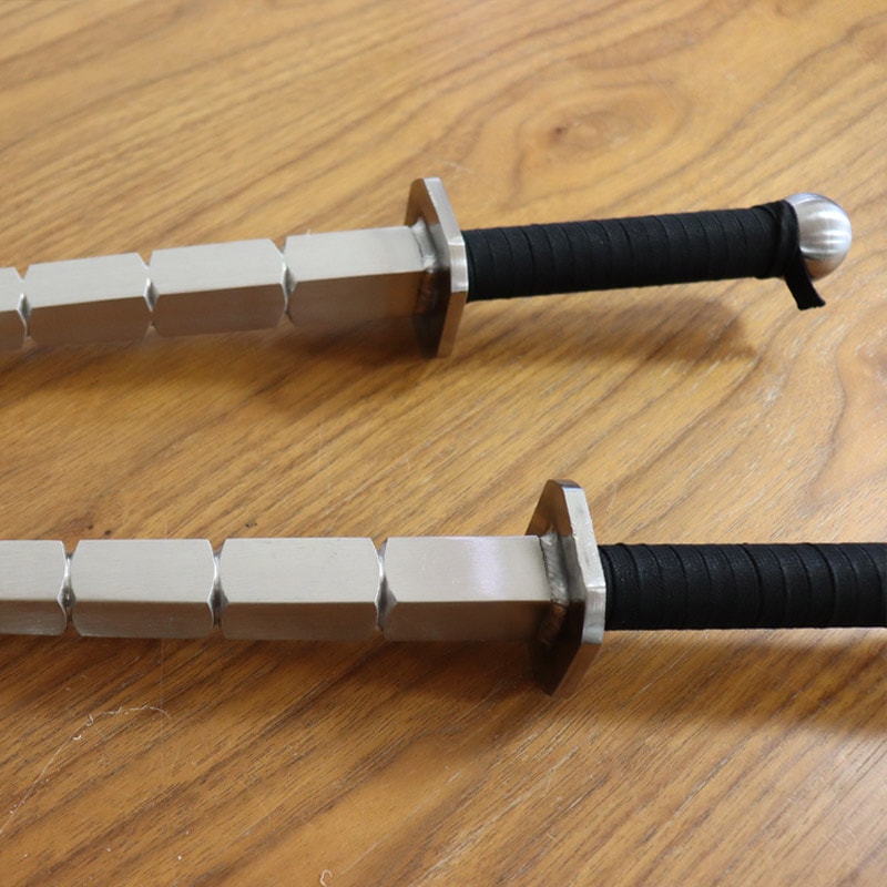 双鐧（そうかん）／ステンレス鋼削り出しタイプ／2本一組 | 中国武術