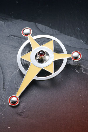 ウルトラマンタロウ 1/1タロウバッジ