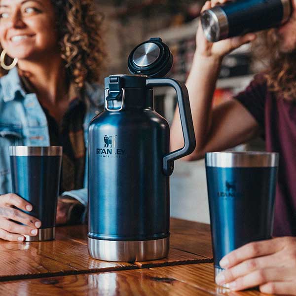 STANLEY（スタンレー / スタンレイ）】クラシック真空グロウラー 1.9L