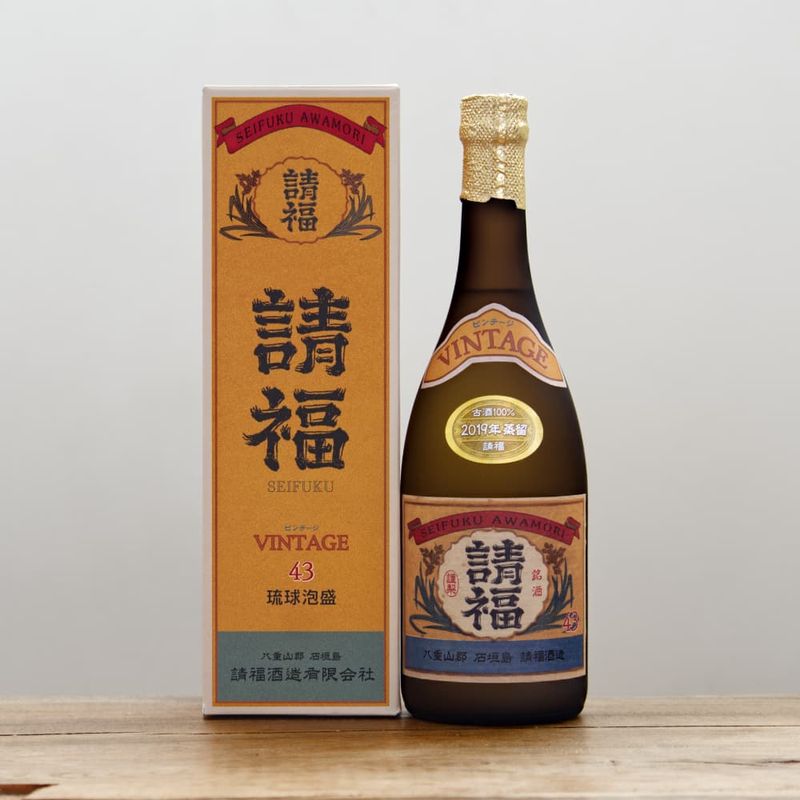 琉球泡盛 黒の松藤 30度 720ml