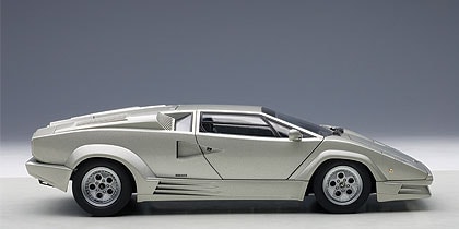 AUTOart 1/18 LAMBORGHINI COUNTACH 25th ANNIVERSARY EDITION (SILVER
