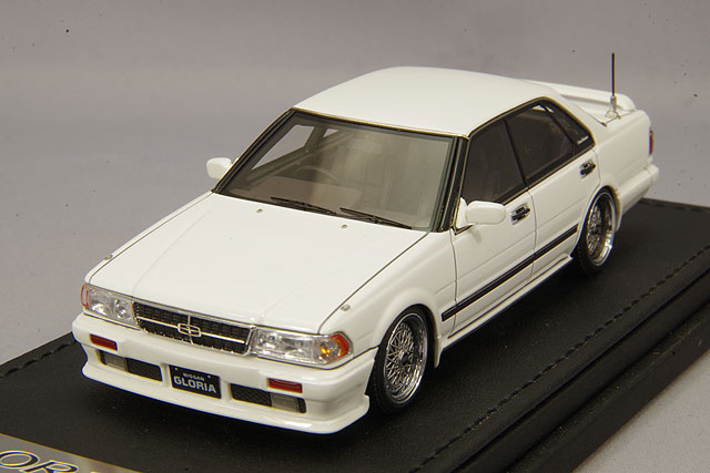 イグニッションモデル 1/43 日産 グロリア Y31 グランツーリスモ SV