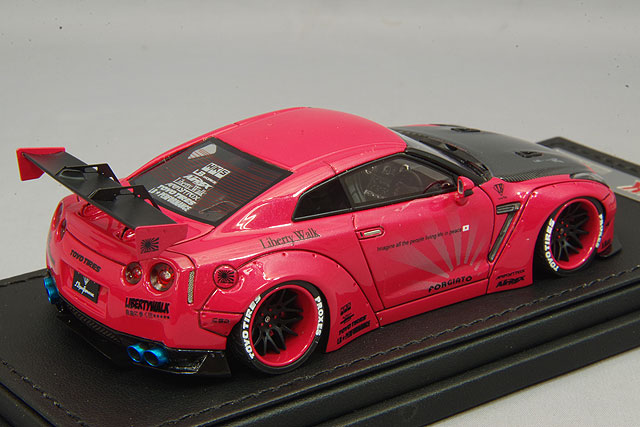 イグニッションモデル 1/43 LB-WORKS GT-R (R35) ピンクメタリック