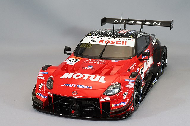 京商 1/18 モチュール オーテック Z 2022 スーパーGT GT500 #23 松田次
