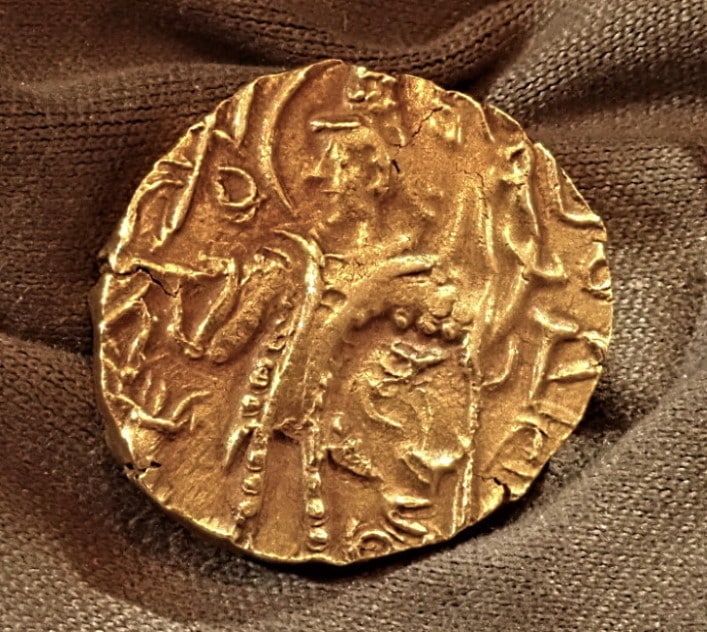 古代インド、クシャン朝、キパナダ（在位AD330-360年）ディナール金貨
