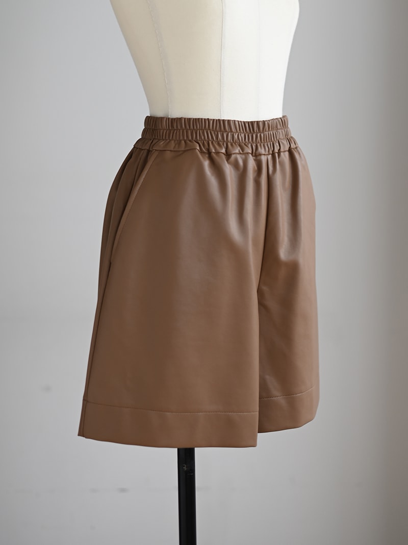 レザーライクショートパンツ | Bottoms,ショート | | TREFLE＋1