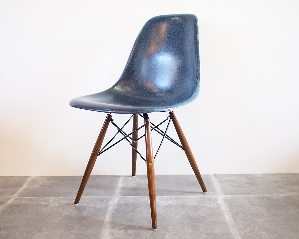 Herman Miller | Eames side shell chair (Navy) イームズサイドシェル