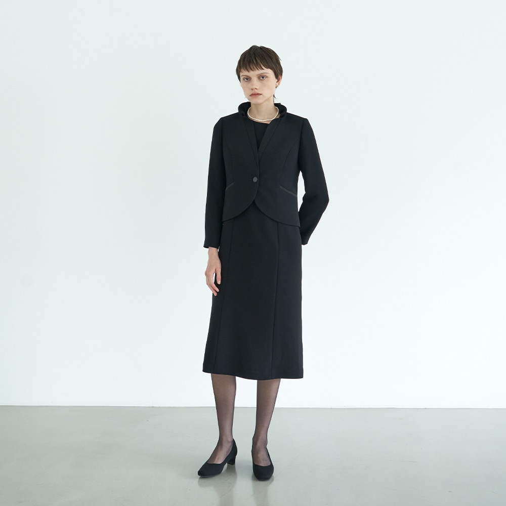 HIROMI YOSHIDA Black 1203423]フリルカラージャケット×ペプラム前開き